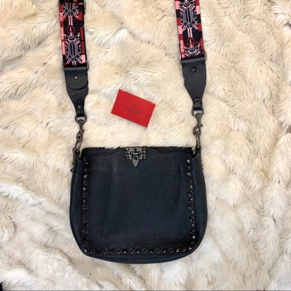 ❌SOLD❌Valentino bag with removable straps